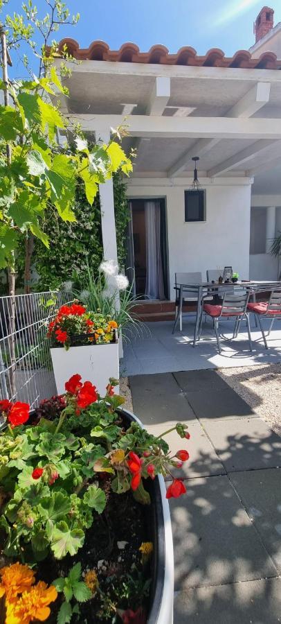 Apartman Stura 1 Zadar Exterior photo